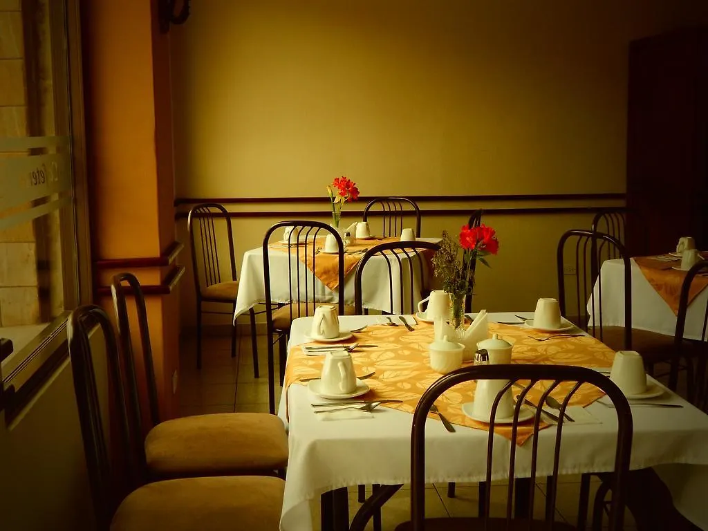 Hotel Atahualpa Cuenca 3*,